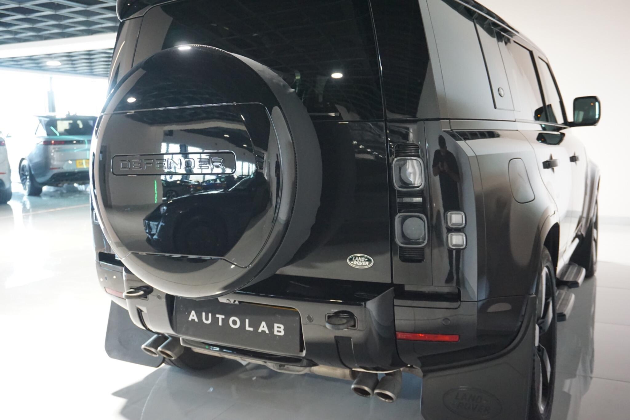 Land Rover Defender 110 5.0 P525 V8 SUV 5dr Petrol Auto 4WD Euro 6 (s/s) (525 ps)